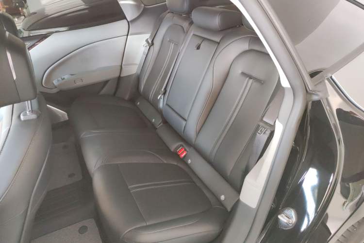 Used Zeekr 007 2024 Rear-Drive Intelligent Driving Version 75 kWh
