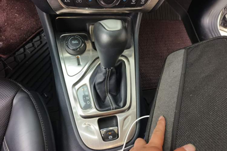 Used Jeep Cherokee 2016 2.4L All-in-One Edition
