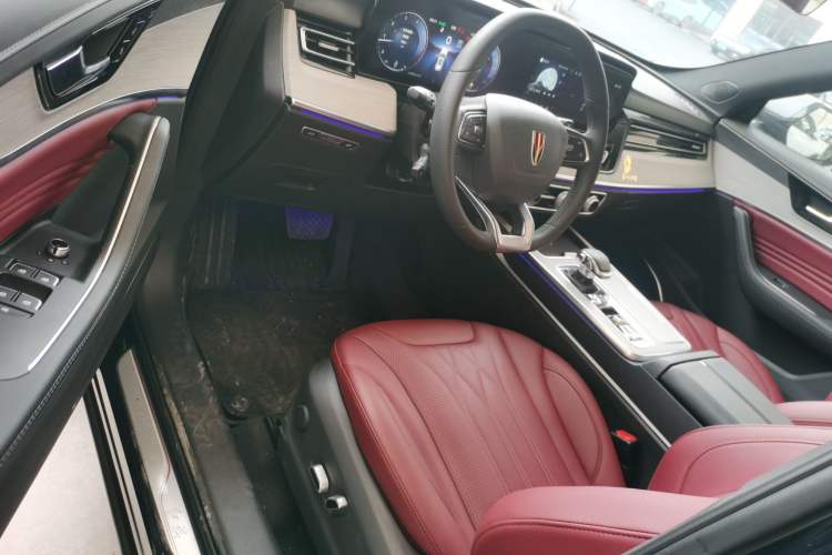 Used Hongqi HS5 2025 2.0T Two-Wheel-Drive Xuan Ying Edition