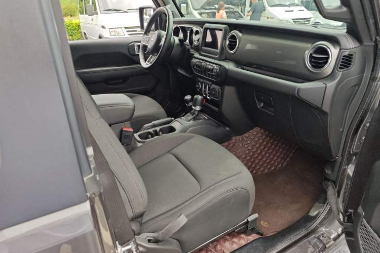 Used Jeep Wrangler 2021 2.0T Sahara Two-Door Edition
