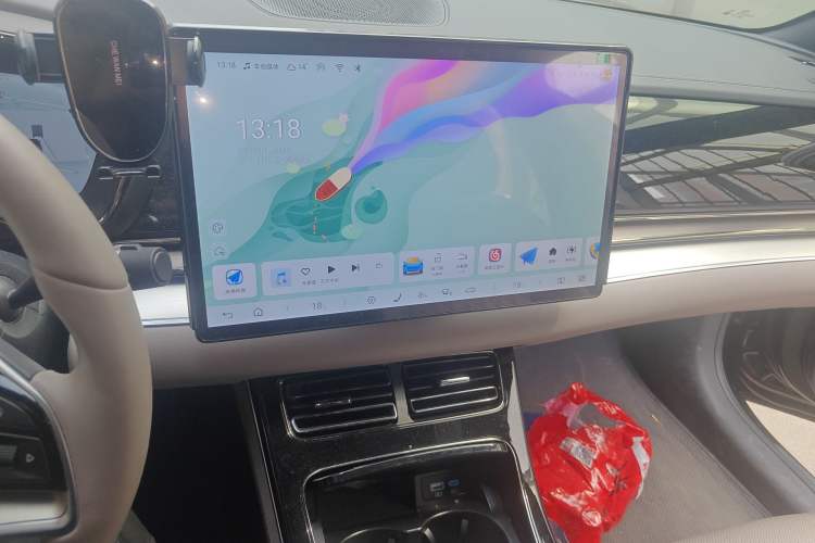 Used BYD Han 2024 DM-i Glory Edition 121KM Prestige Model
