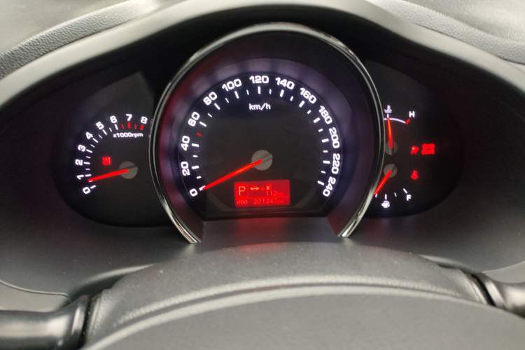 Used Kia Sportage R 2014 2.0L Automatic Two-Wheel Drive GLS Trim
