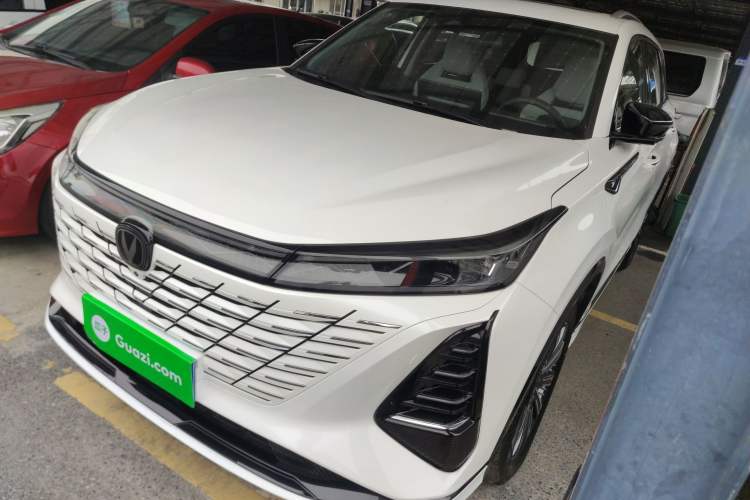 Used CHANGAN CS75 PLUS 2026 Model, Smart Champion Edition 1.5T New Blue Whale Smart Navigation Version