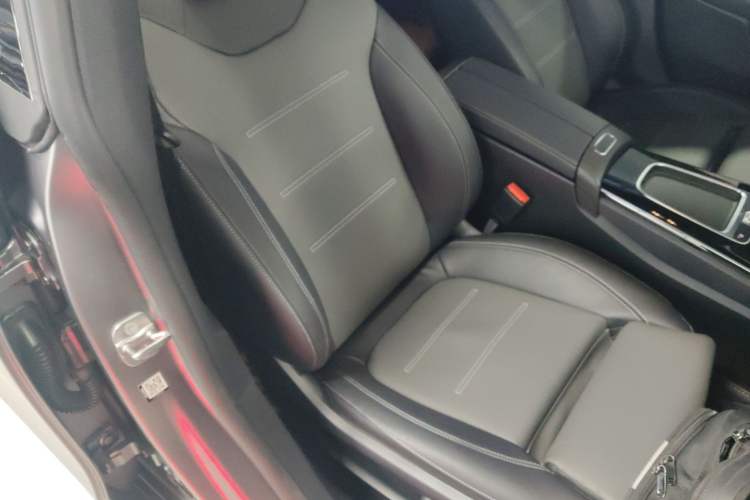 Used Mercedes-Benz CLA AMG 2024 AMG CLA 35 4MATIC Right Front Seat