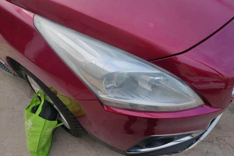 Used Peugeot 3008 2013 1.6THP Automatic Prestige Edition Right Front Headlight