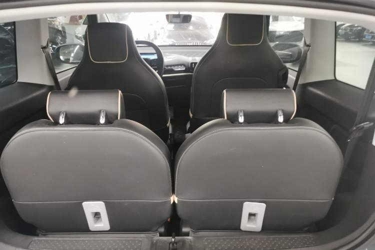 Used Baojun KiWi EV 2022 Artist Lite Edition Ternary Lithium Trunk