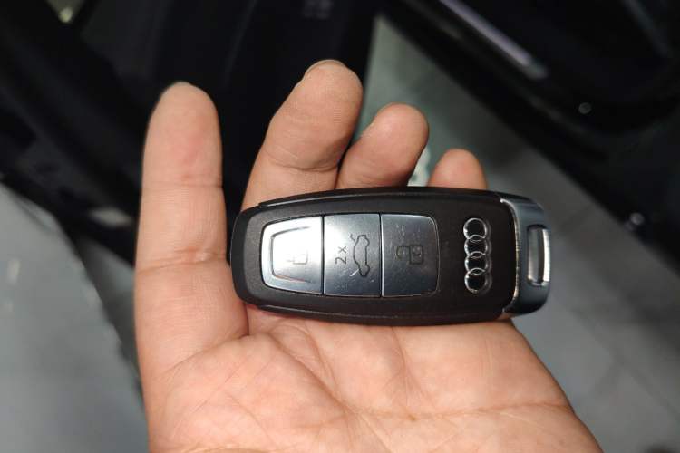 Used Audi A6L 2024 45 TFSI Prestige Elegant Edition
