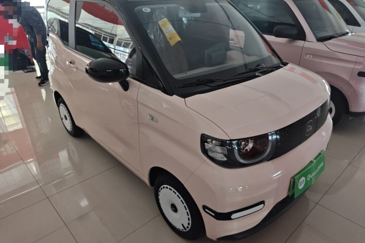 Used Chery QQ Ice Cream 2025 205km Qi Energy Version Front Right 45 Deg