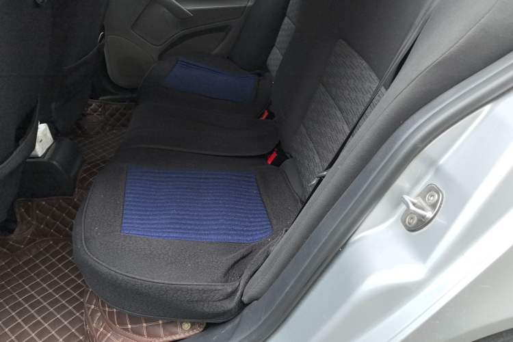 Used Skoda Octavia 2012 1.6L Manual Eado Edition