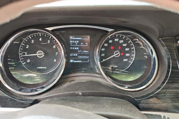 Used Baojun 730 2016 1.5L Manual Comfort Version 7 Seats China V Emission Standard