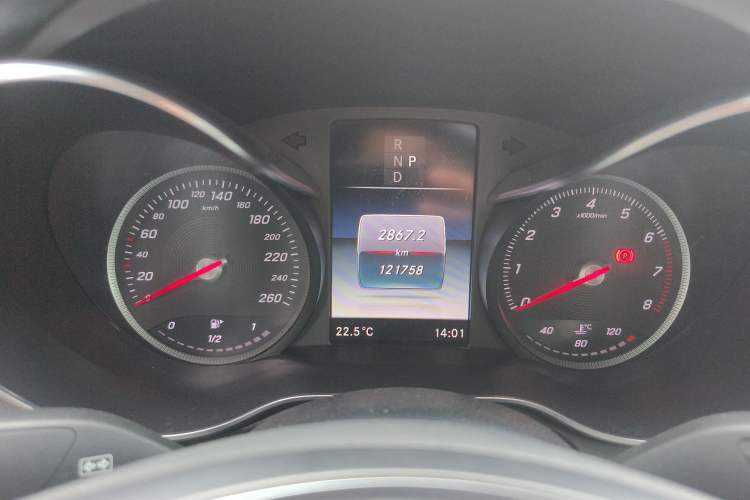 Used Mercedes-Benz GLC Coupe 2019 GLC 260 4MATIC Coupe SUV Instrument Cluster