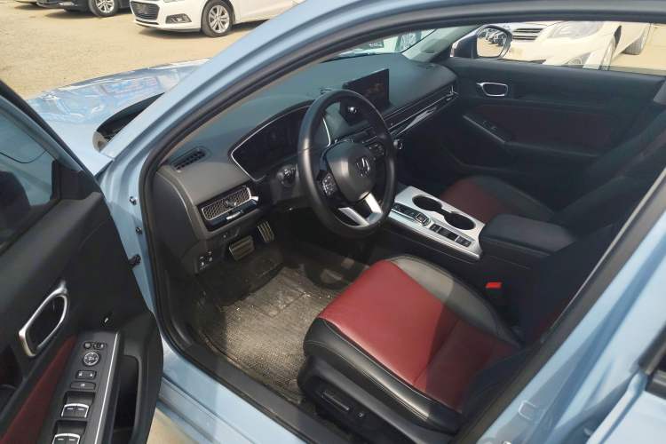 Used Honda Integra 2023 2.0L eHEV Sharp – Premium Edition Driver Seat