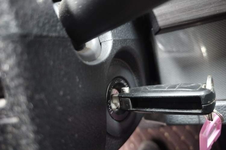 Used SAIC MAXUS G10 2016 2.0T Automatic Elite Edition Vehicle Key