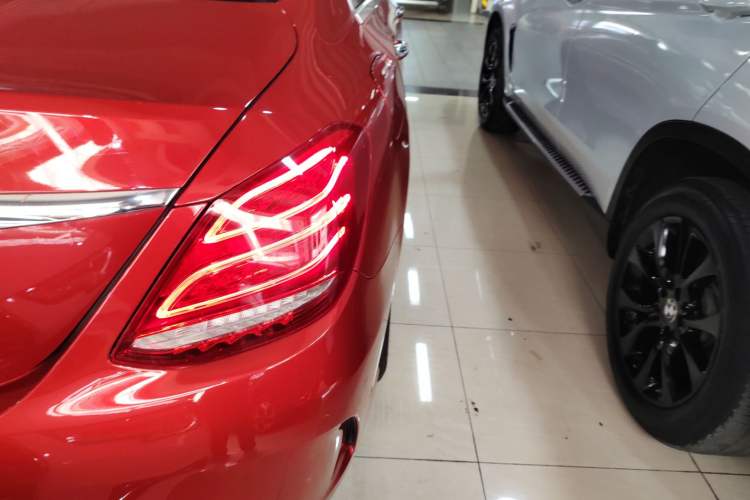 Used Mercedes-Benz C-Class 2015 C 200 L Sport Edition
