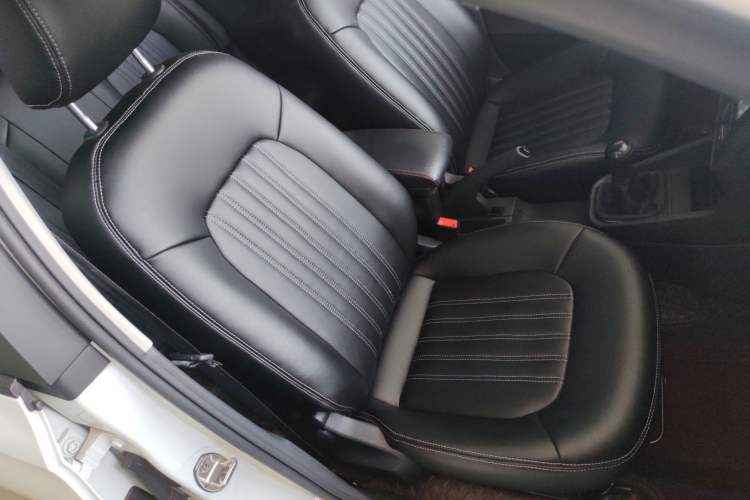 Used Volkswagen Santana 2016 1.6L Manual Fashion Edition
