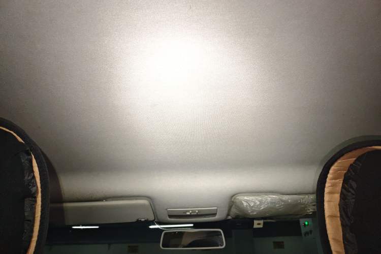 Used Volkswagen Jetta 2013 1.4L Manual Fashion Model Headliner