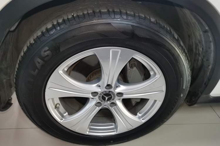 Used Mercedes-Benz GLC 2020 GLC 260 L 4MATIC Dynamic Model