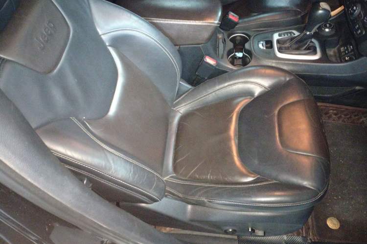 Used Jeep Cherokee 2016 2.4L Superior Edition