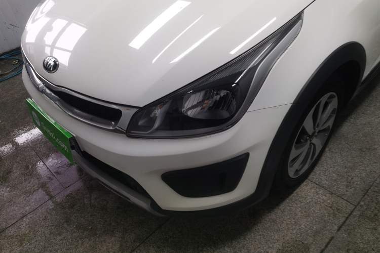 Used Kia KX Cross 2017 1.4L AT GLS
