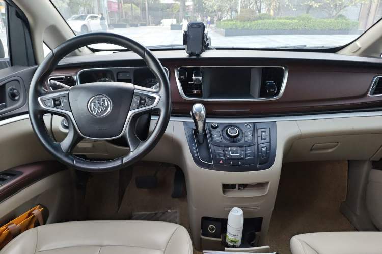 Used Buick GL8 2018 28T Prestige Version China VI Standard