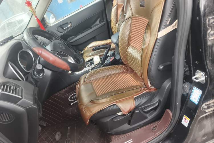 Used GAC Trumpchi GS5 2013 1.8T Manual Two-Wheel Drive Elite Edition Left Front Seat