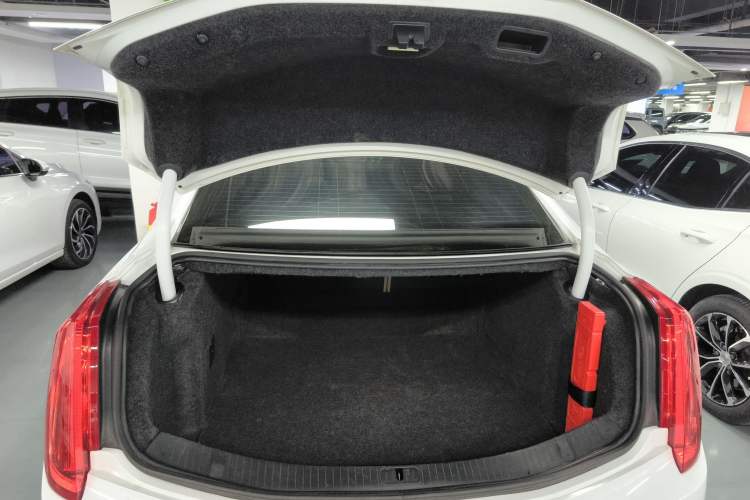 Used Cadillac XTS 2017 28T Tech Edition Trunk