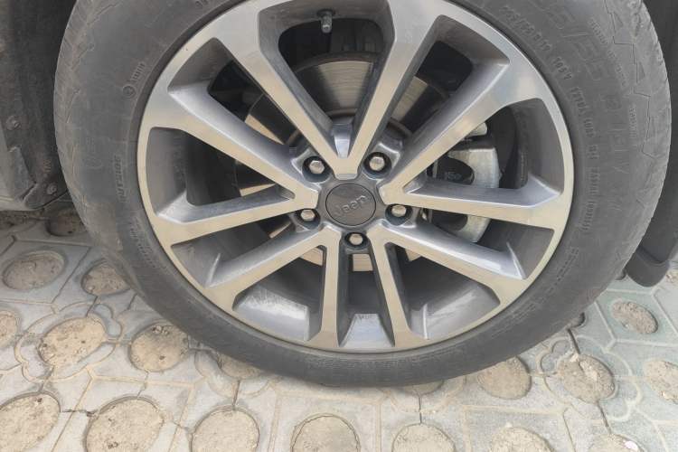 Used Jeep Grand Commander 2018 2.0T Four-Wheel Drive Enjoyment Version China V
