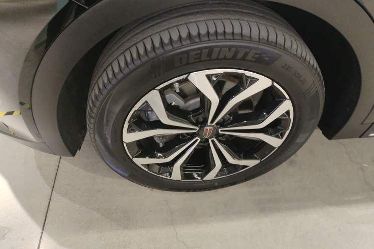 Used Hongqi HS7 2023 2.0T Automatic All-Wheel Drive Flagship Edition Six Seats