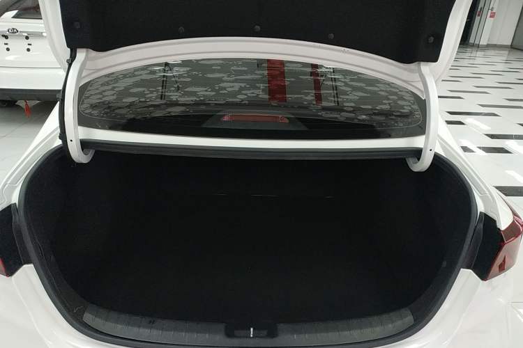 Used Kia K3 2019 1.5L CVT New Sharp Edition
