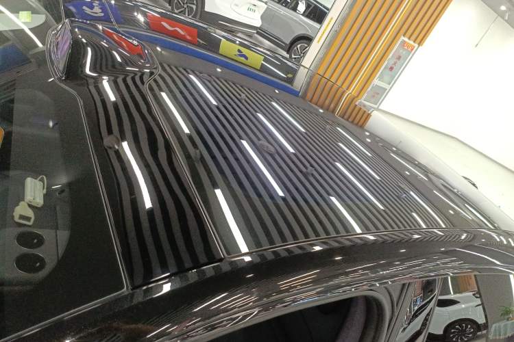 Used Avatr 06 2025 Ultra Pure Electric Edition Roof