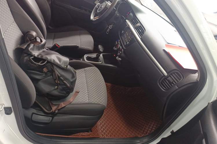 Used Kia K2 2017 Sedan 1.4L Automatic GLS Right Front Seat