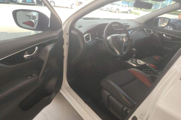 Used Nissan Qashqai 2017 2.0L CVT Smart Enjoyment Version China VI Standard
