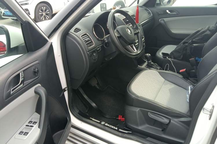 Used Skoda Yeti 2017 TSI280 DSG Advanced Edition