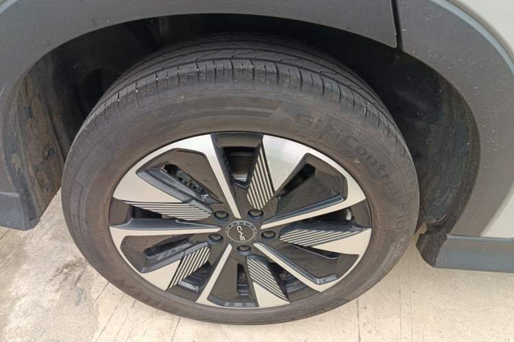 Used BYD Song PLUS New Energy 2025 DM-i 112KM Prestige Model
