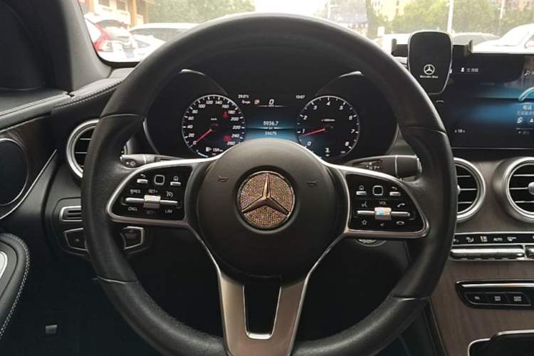 Used Mercedes-Benz GLC 2020 Facelift GLC 300 L 4MATIC Dynamic Edition
