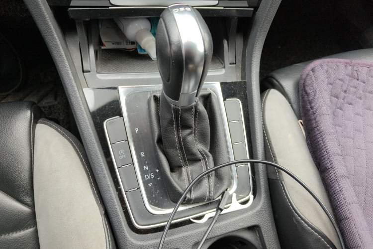 Used Volkswagen Golf 2017 280TSI Automatic R-Line Million-Vehicle Commemorative Edition