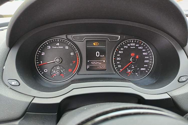 Used Audi Q3 2017 30 TFSI Fashion Model