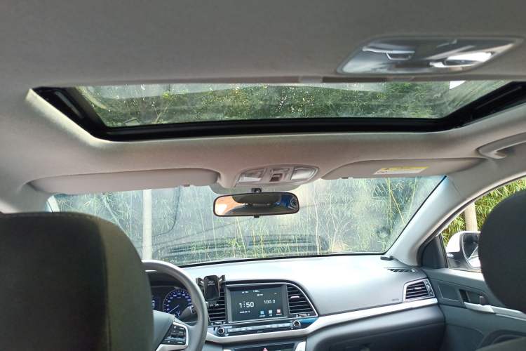 Used Hyundai Elantra (6th Generation / Lingdong) 2016 1.6L Automatic ZhiXuan – Elite Version