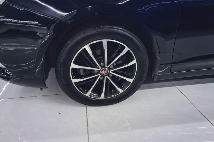 Used Roewe i5 2020 1.5L Automatic 4G Connect Luxury Flagship Edition