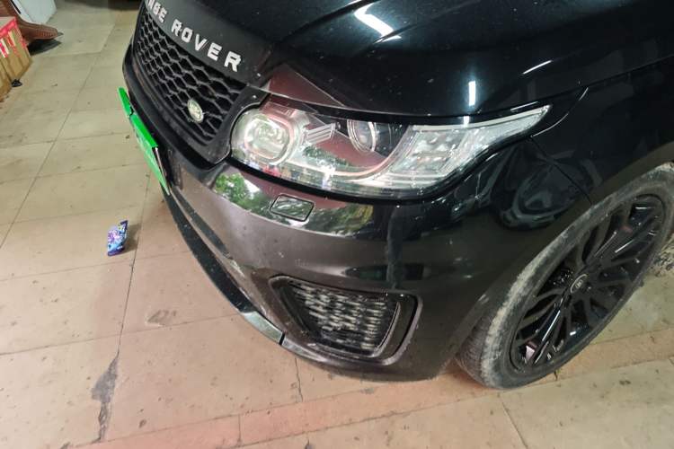 Used Land Rover Range Sport 2017 3.0T SE Middle East Left Front Headlight