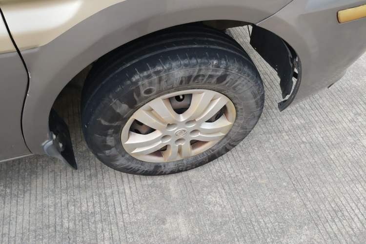 Used FORTHING Lingzhi 2016 M3L 1.6L 7-Seater Comfort Model