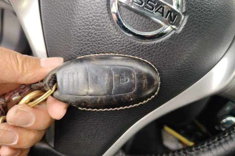 Used Nissan X-Trail 2014 2.0L CVT Comfort Edition 2WD
