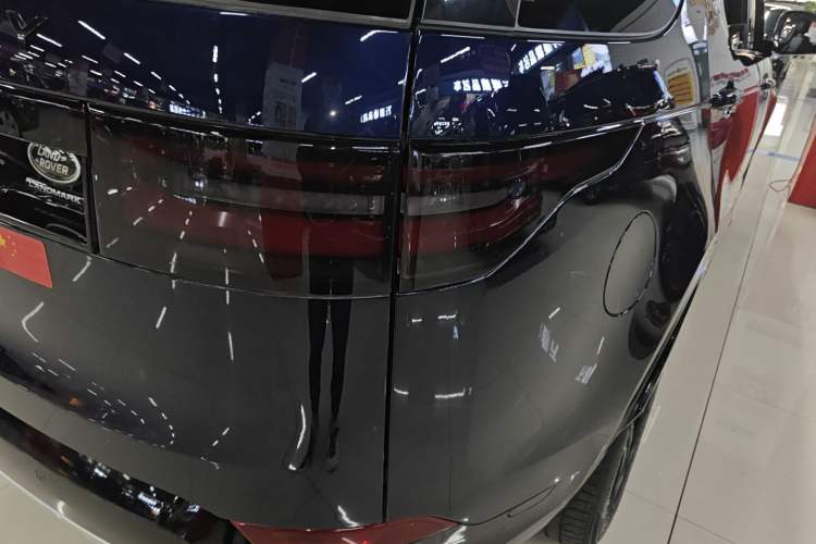 Used Land Rover Discovery 2020 3.0 SC V6 30th Anniversary Special Edition