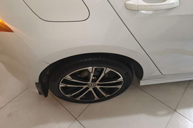 Used Volkswagen Golf 2017 280TSI Automatic R-Line Million-Vehicle Commemorative Edition