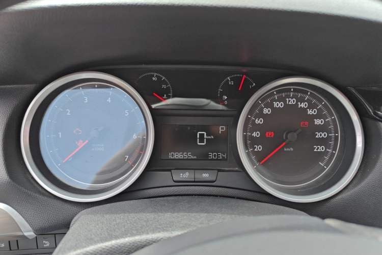 Used Peugeot 408 2015 1.2T Automatic Luxury Edition
