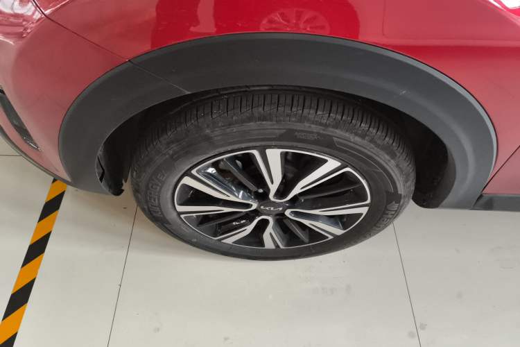 Used Kia kx1 Stonic 2021 1.4L CVT Fun Edition