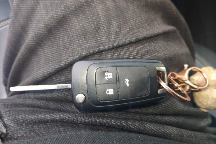 Used Buick GT 2018 18T Automatic Elite Model Vehicle Key