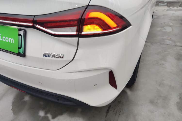 Used JAC Group iEVA50 2021 Battery-Swap Comfort Version Right Rear Taillight