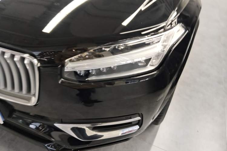 Used Volvo XC90 2023 B5 SmartDrive Luxury Edition 5 Seats