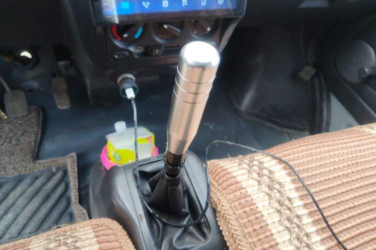 Used Wuling Rongguang 2014 1.2L S Base Model Gear Lever